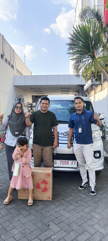 foto Serah Terima Mobil Daihatsu Tegal 