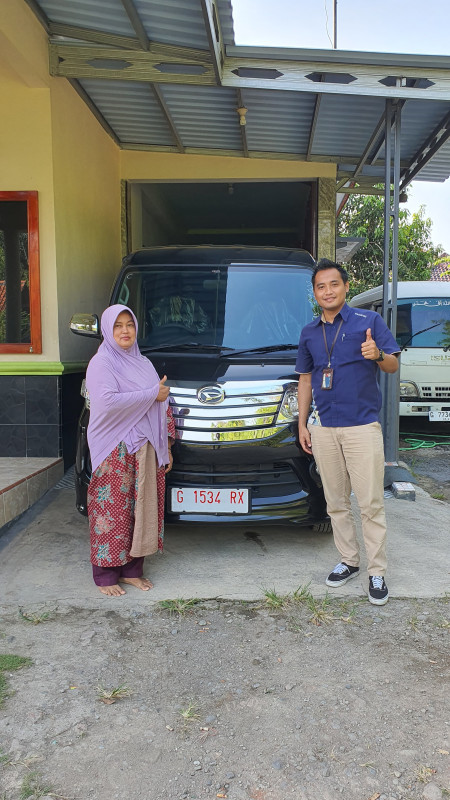 foto Serah Terima Mobil Daihatsu Tegal 